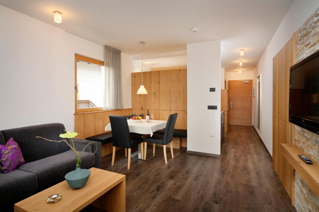 تيرولو Appartement-Hotel Beatenhof الغرفة الصورة