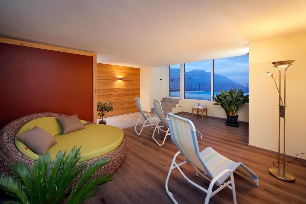 تيرولو Appartement-Hotel Beatenhof المظهر الخارجي الصورة