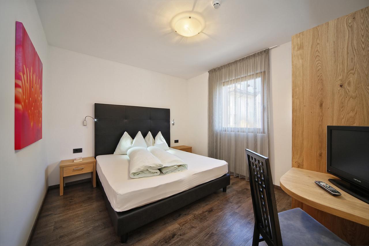 تيرولو Appartement-Hotel Beatenhof المظهر الخارجي الصورة